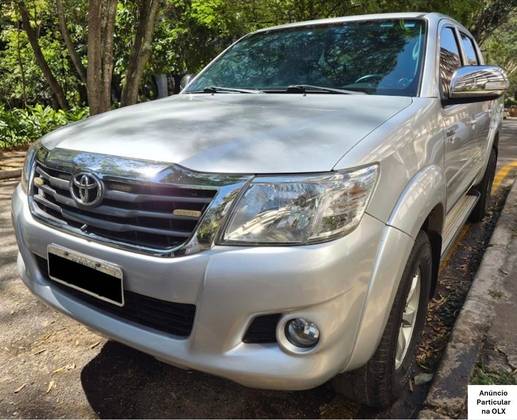 TOYOTA HILUX 2.7 SRV 4X4 CD 16V FLEX 4P AUTOMÁTICO TOYOTA HILUX 2.7 SRV 4X4 CD 16V FLEX 4P AUTOMÁTICO